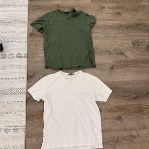 Robert Barakett Short Sleeve Tees in Olive and white